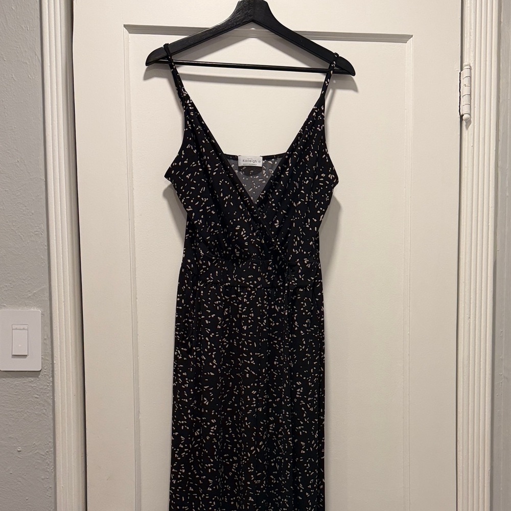 Kaileigh Black Strapless-Look Floral Midi Dress